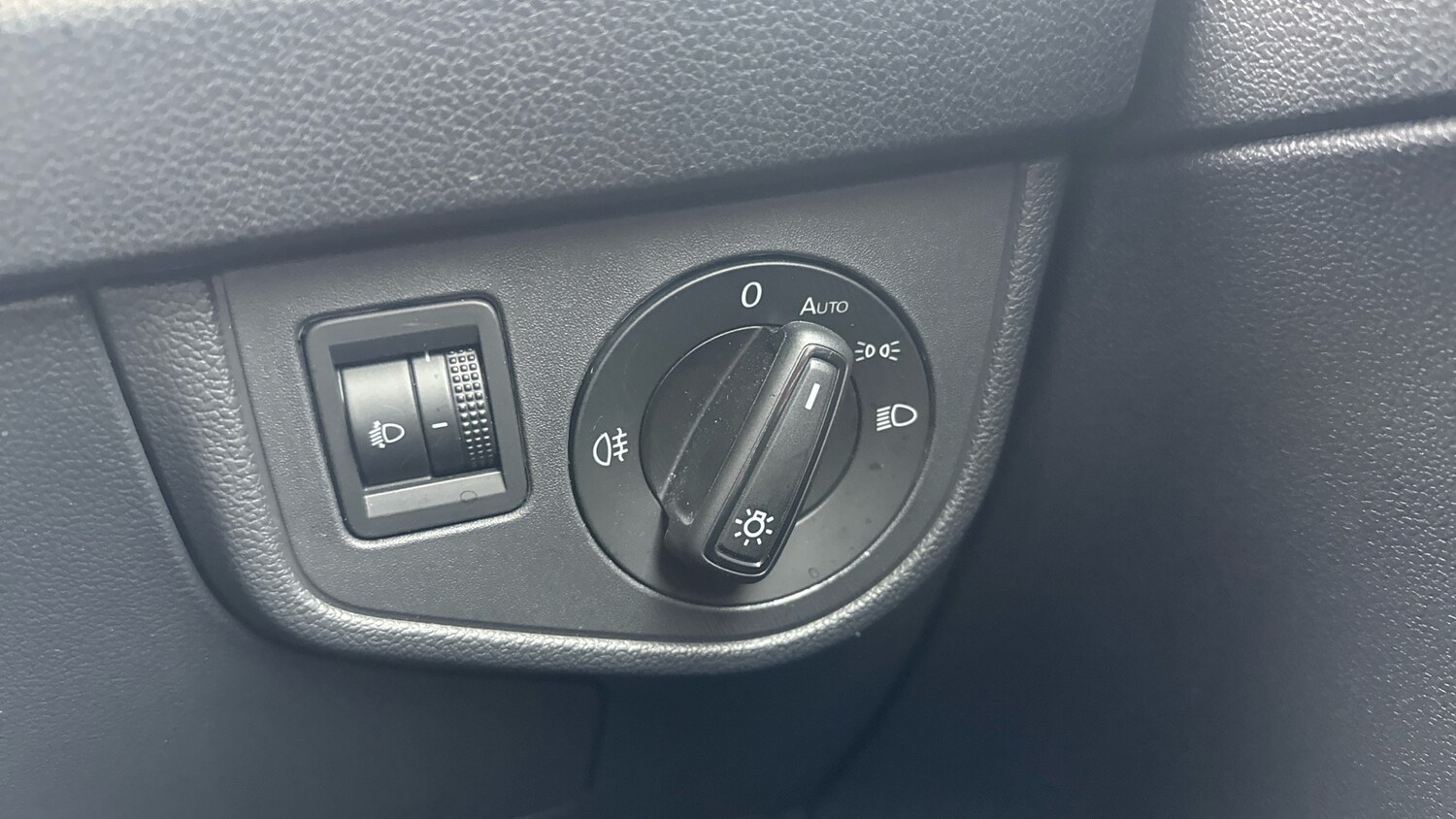 Used Volkswagen Polo 2024 for sale - 77689144: Photo 29