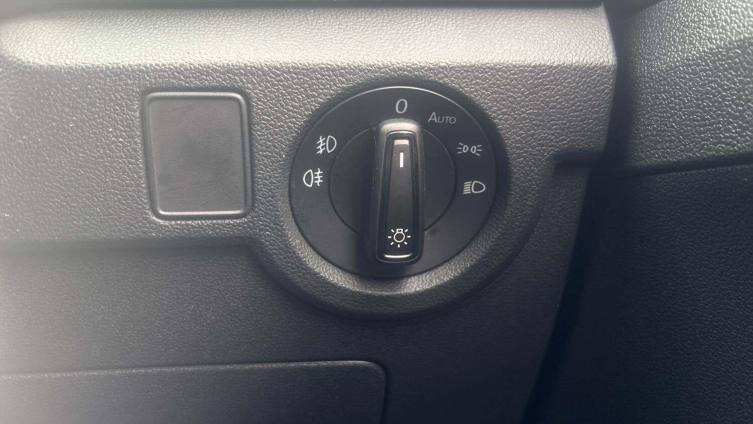 Used Volkswagen T-Cross 2023 for sale - 76253125: Photo 27