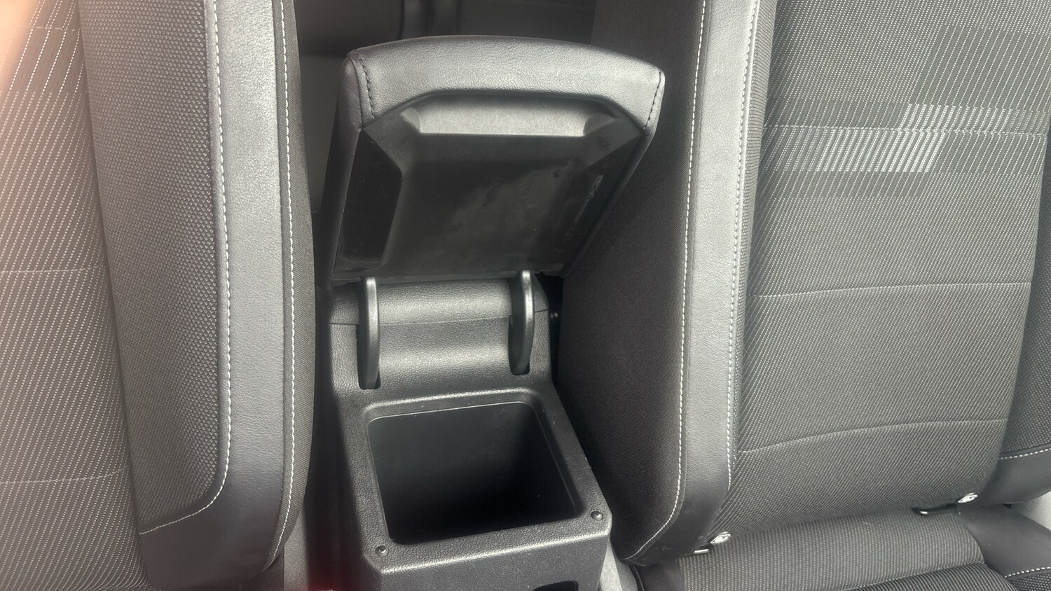 Used Volkswagen T-Cross 2023 for sale - 76253125: Photo 28