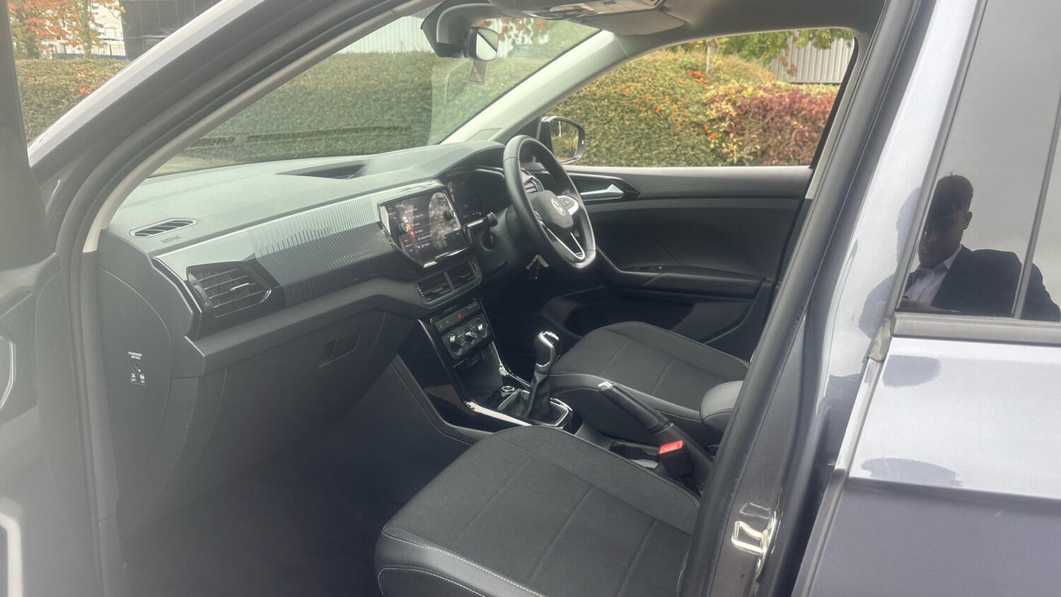 Used Volkswagen T-Cross 2023 for sale - 76253125: Photo 33