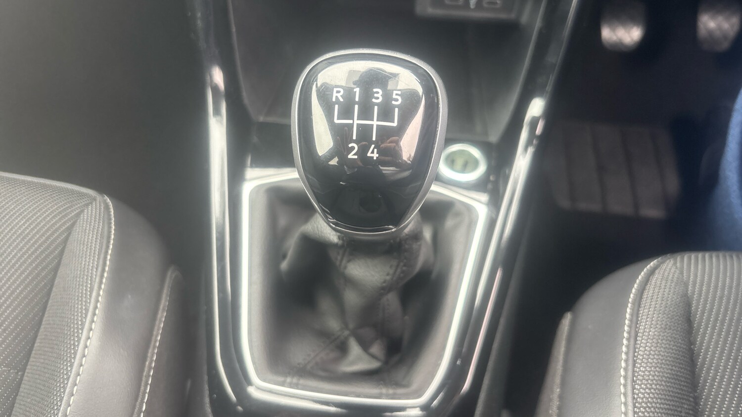 Used Volkswagen T-Cross 2023 for sale - 76253125: Photo 39