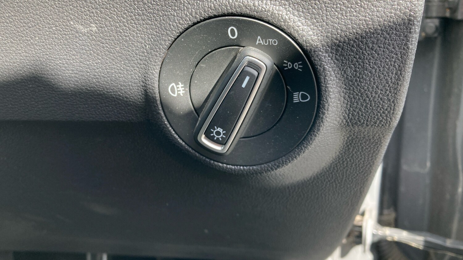 Used Volkswagen T-Roc 2021 for sale - 78060778: Photo 32