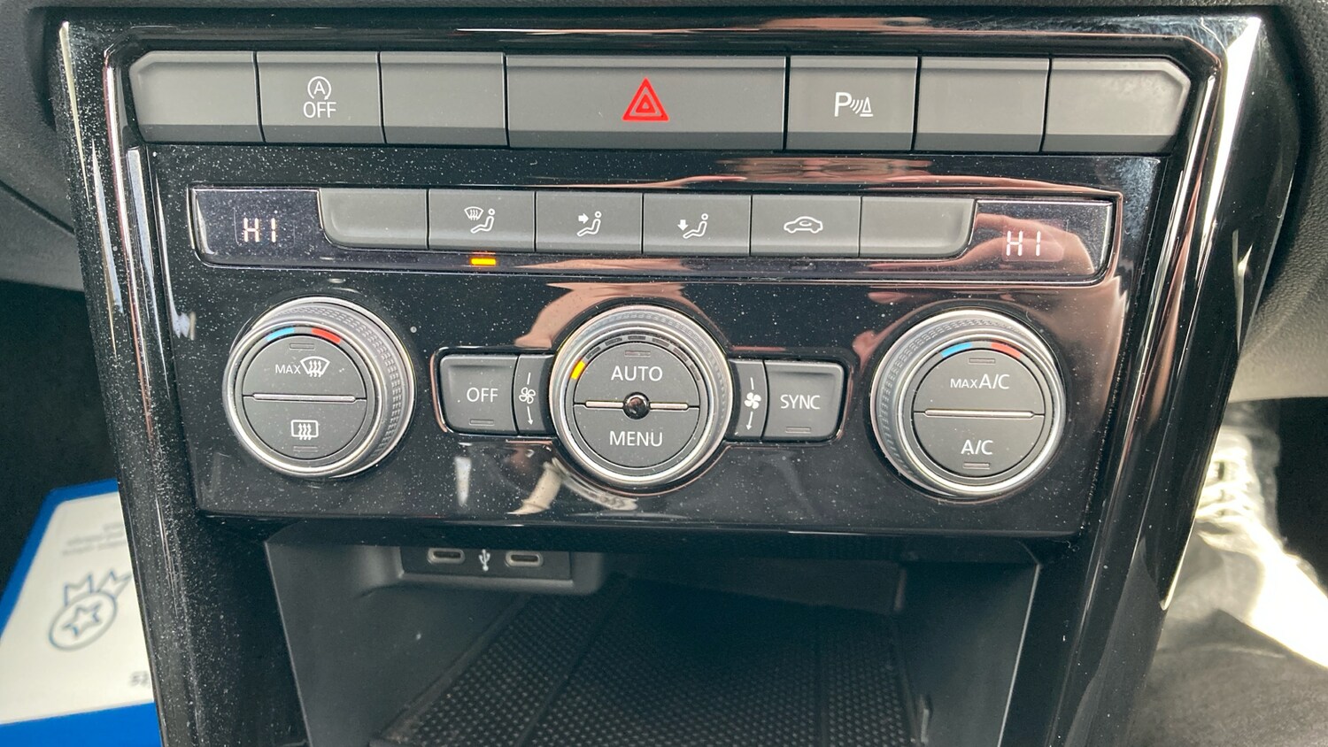 Used Volkswagen T-Roc 2021 for sale - 78060778: Photo 35