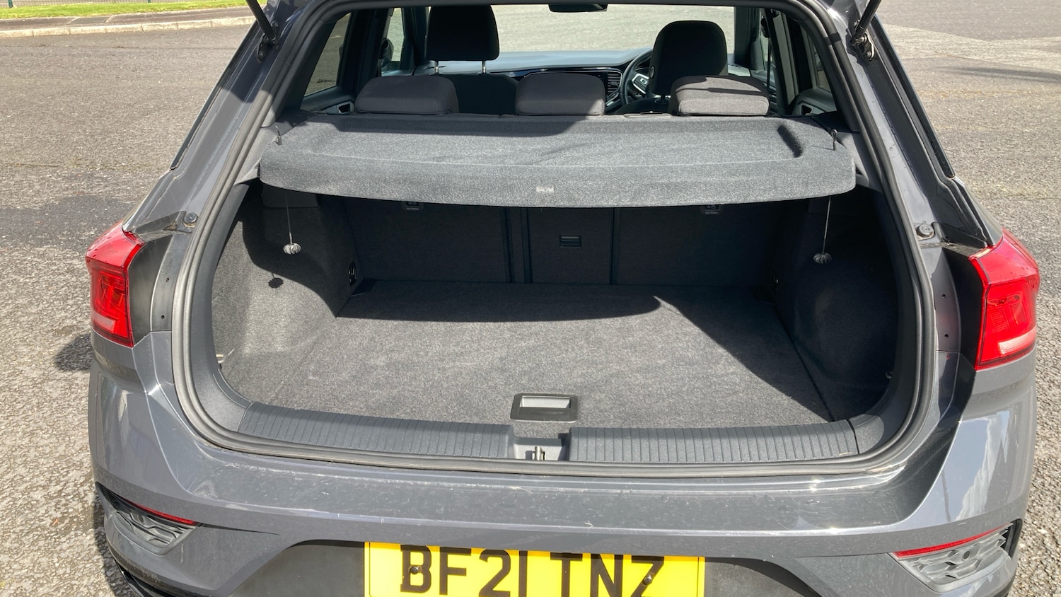 Used Volkswagen T-Roc 2021 for sale - 78060778: Photo 4