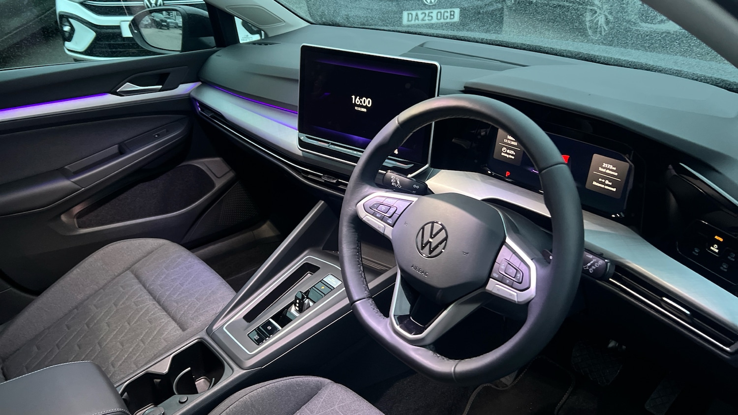 Used Volkswagen Golf 2025 for sale - 77061530: Photo 11