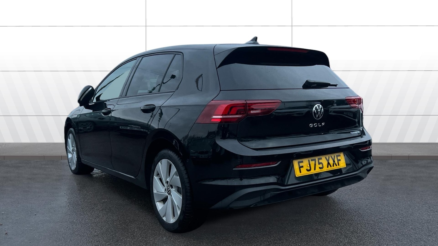 Used Volkswagen Golf 2025 for sale - 77061530: Photo 2