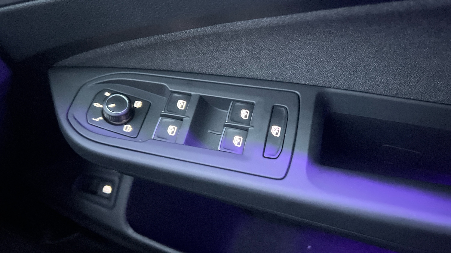 Used Volkswagen Golf 2025 for sale - 77061530: Photo 26