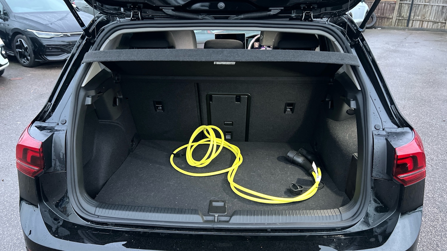 Used Volkswagen Golf 2025 for sale - 77061530: Photo 4