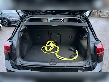 Used Volkswagen Golf 2025 for sale - 77061530: Photo