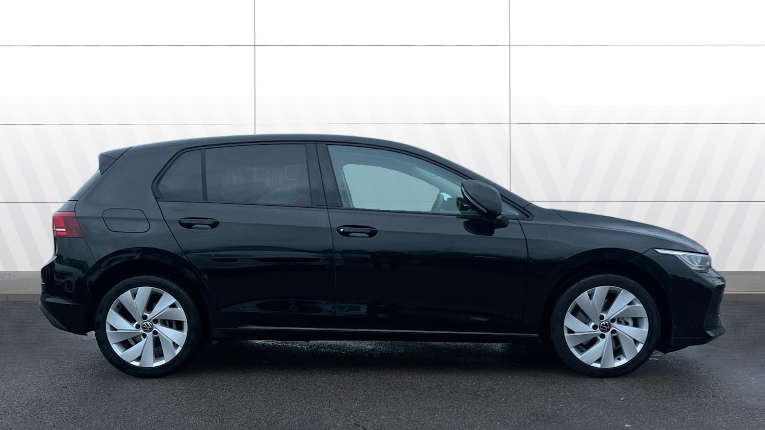 Used Volkswagen Golf 2025 for sale - 77061530: Photo 5