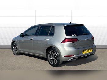 Used Volkswagen Golf 2019 for sale - 78251632: Photo