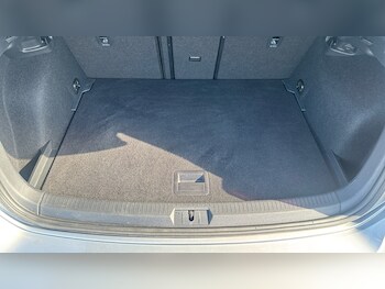 Used Volkswagen Golf 2019 for sale - 78251632: Photo