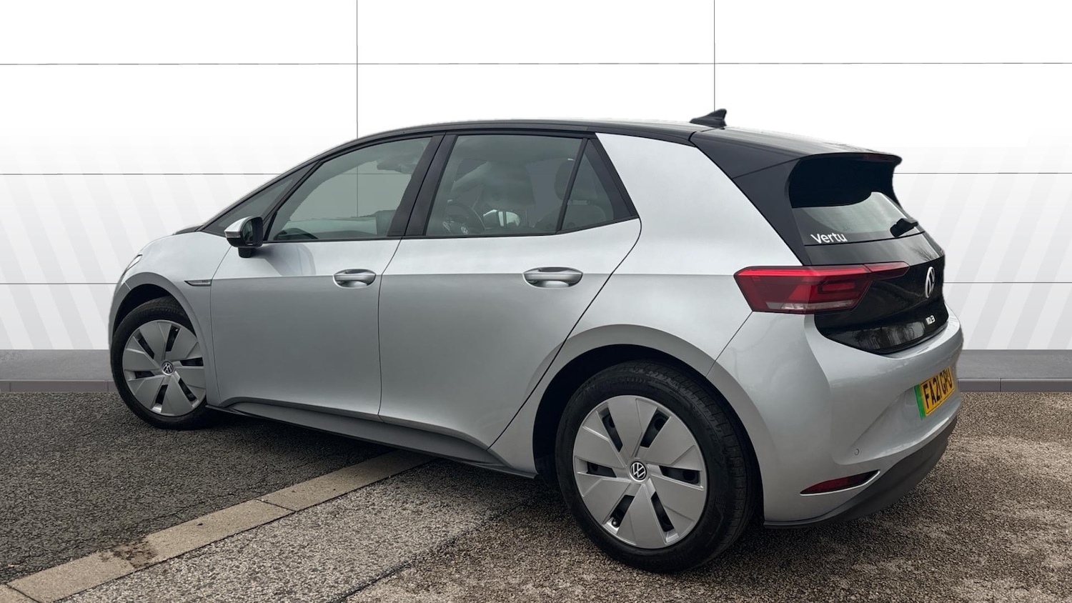 Used Volkswagen ID.3 2021 for sale - 76467934: Photo 2