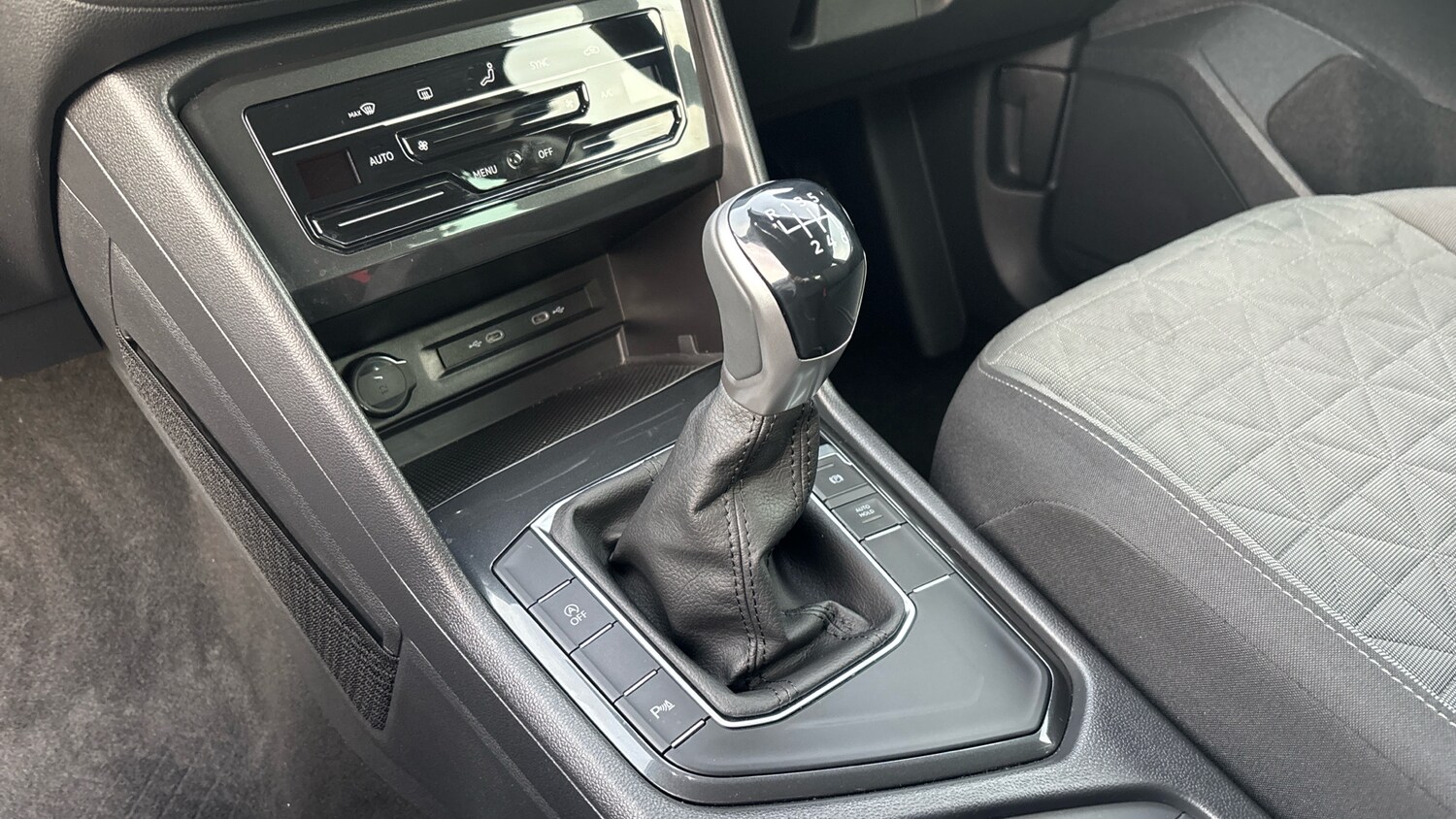 Used Volkswagen Tiguan 2022 for sale - 76412354: Photo 13