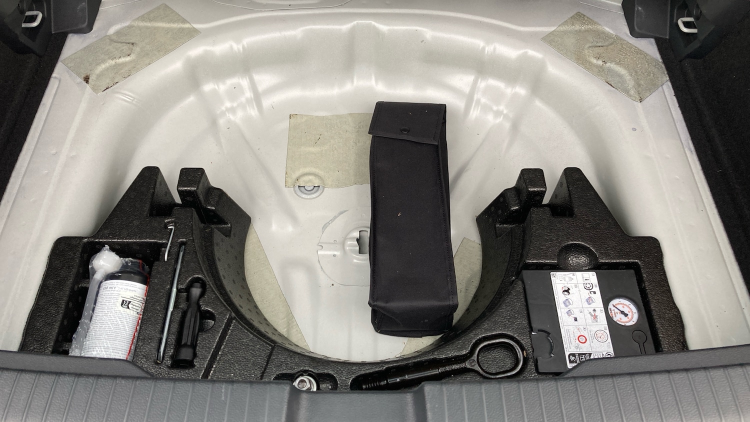 Used Volkswagen T-Roc 2023 for sale - 76493777: Photo 22