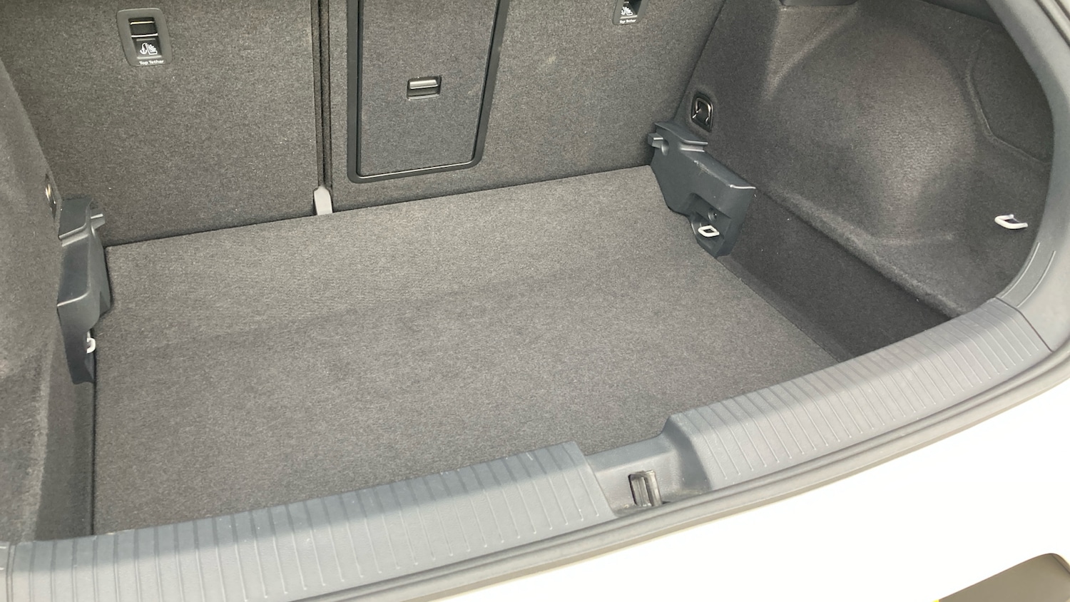 Used Volkswagen T-Roc 2023 for sale - 76493777: Photo 23