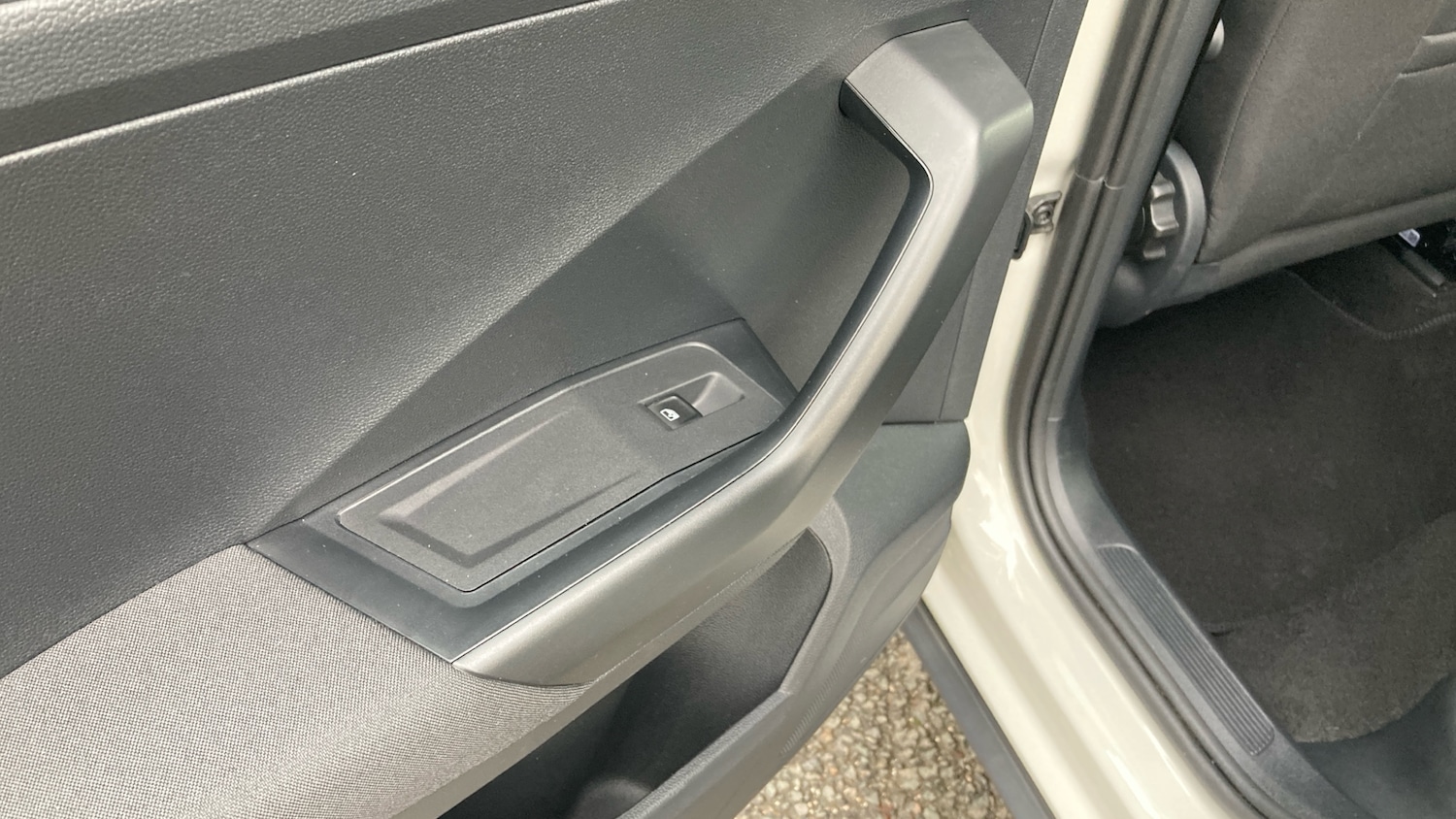 Used Volkswagen T-Roc 2023 for sale - 76493777: Photo 29