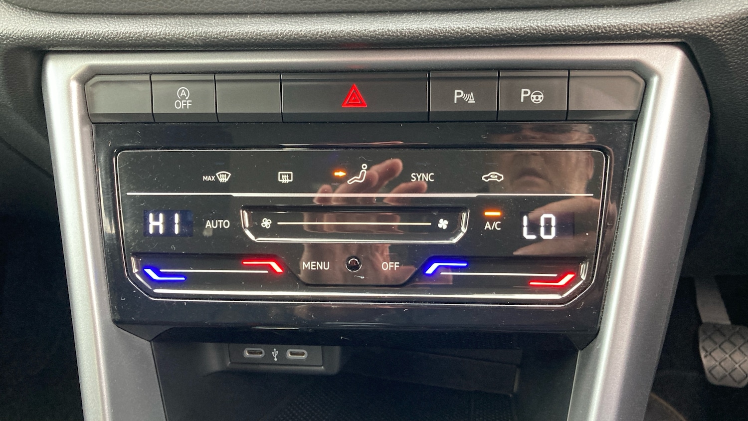 Used Volkswagen T-Roc 2023 for sale - 76493777: Photo 36