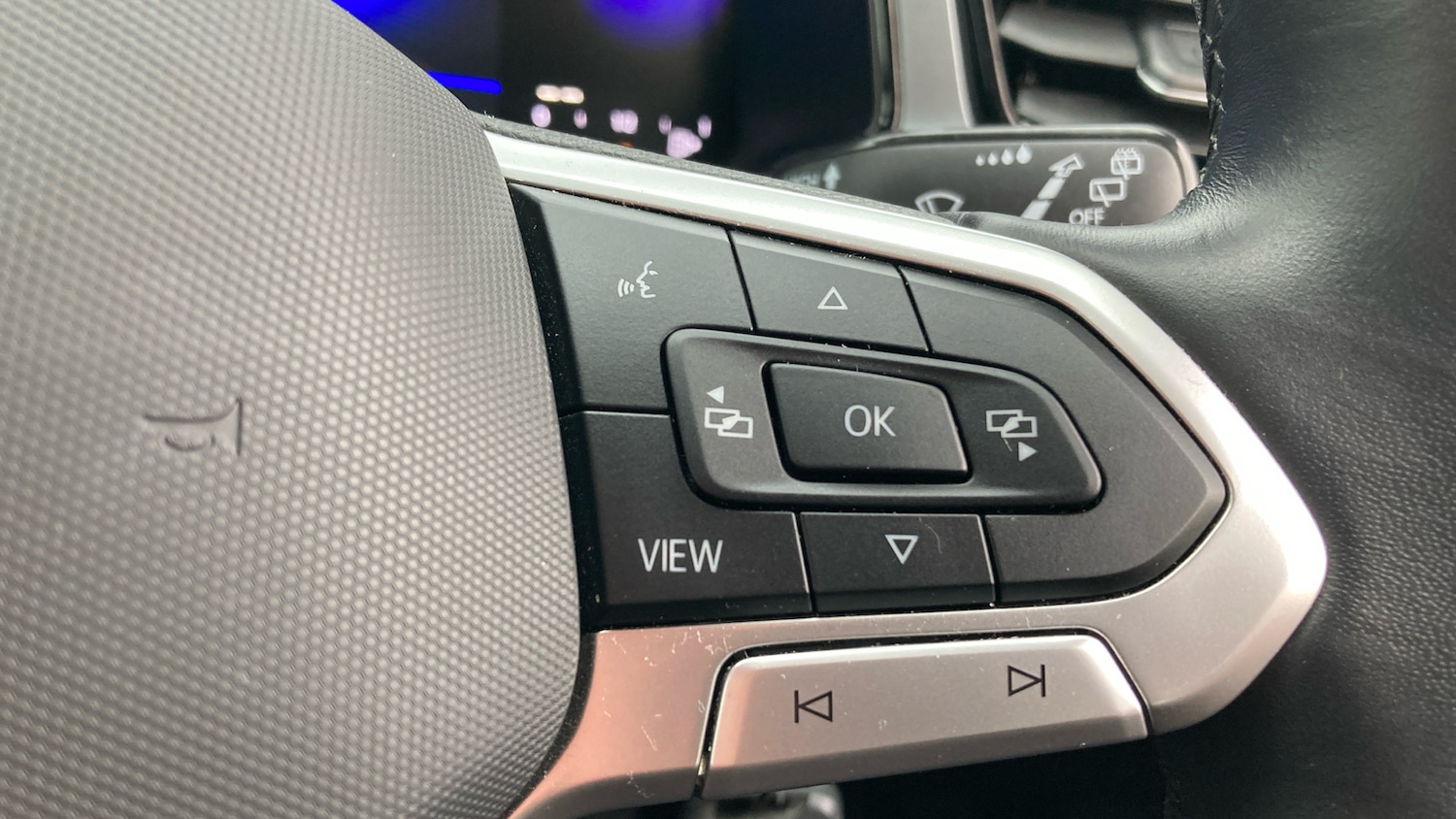 Used Volkswagen T-Roc 2023 for sale - 76493777: Photo 44