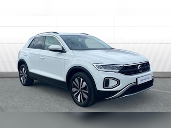 Used Volkswagen T-Roc 2024 for sale - 78502333: Photo