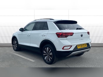 Used Volkswagen T-Roc 2024 for sale - 78502333: Photo