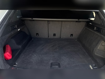 Used Volkswagen Touareg 2019 for sale - 75723617: Photo