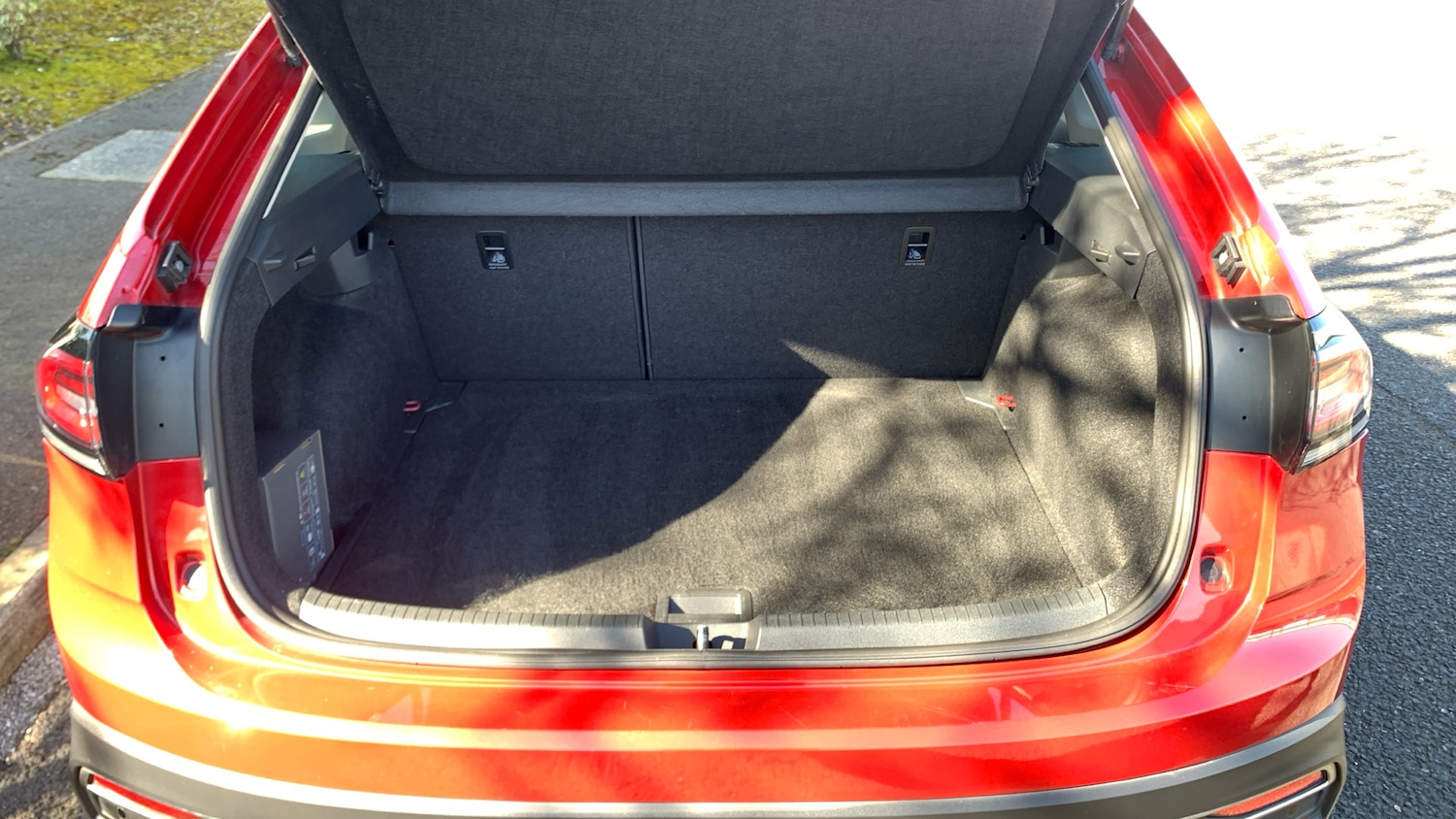 Used Volkswagen Taigo 2022 for sale - 77946965: Photo 4