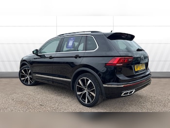 Used Volkswagen Tiguan 2023 for sale - 76101983: Photo 2