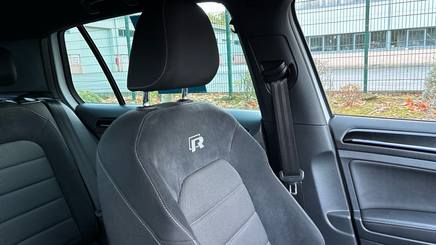 Used Volkswagen Golf 2019 for sale - 76371773: Photo 30