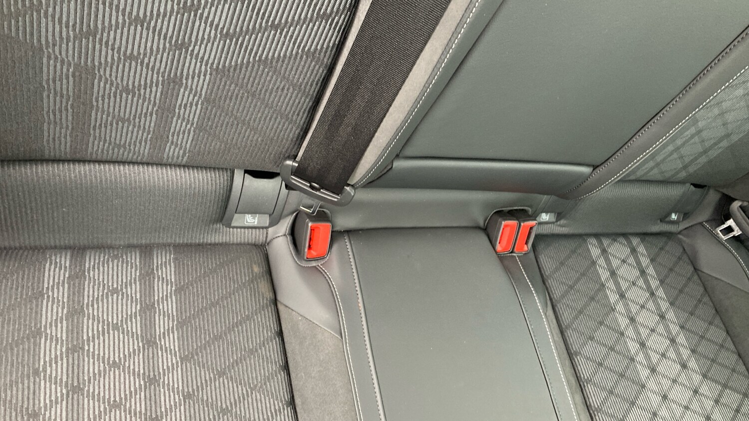 Used Volkswagen Golf 2025 for sale - 77898720: Photo 17