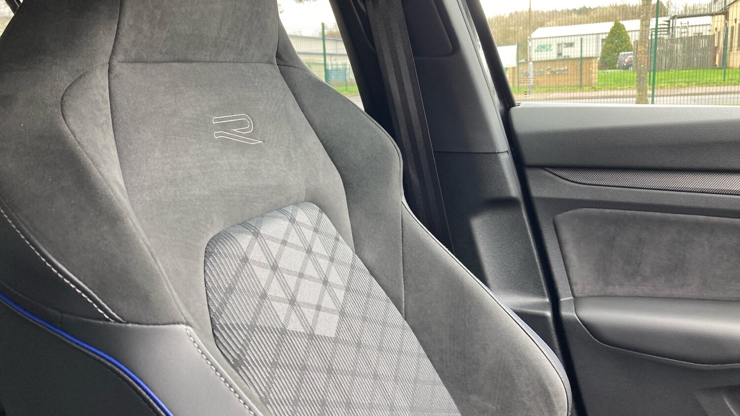 Used Volkswagen Golf 2025 for sale - 77898720: Photo 33