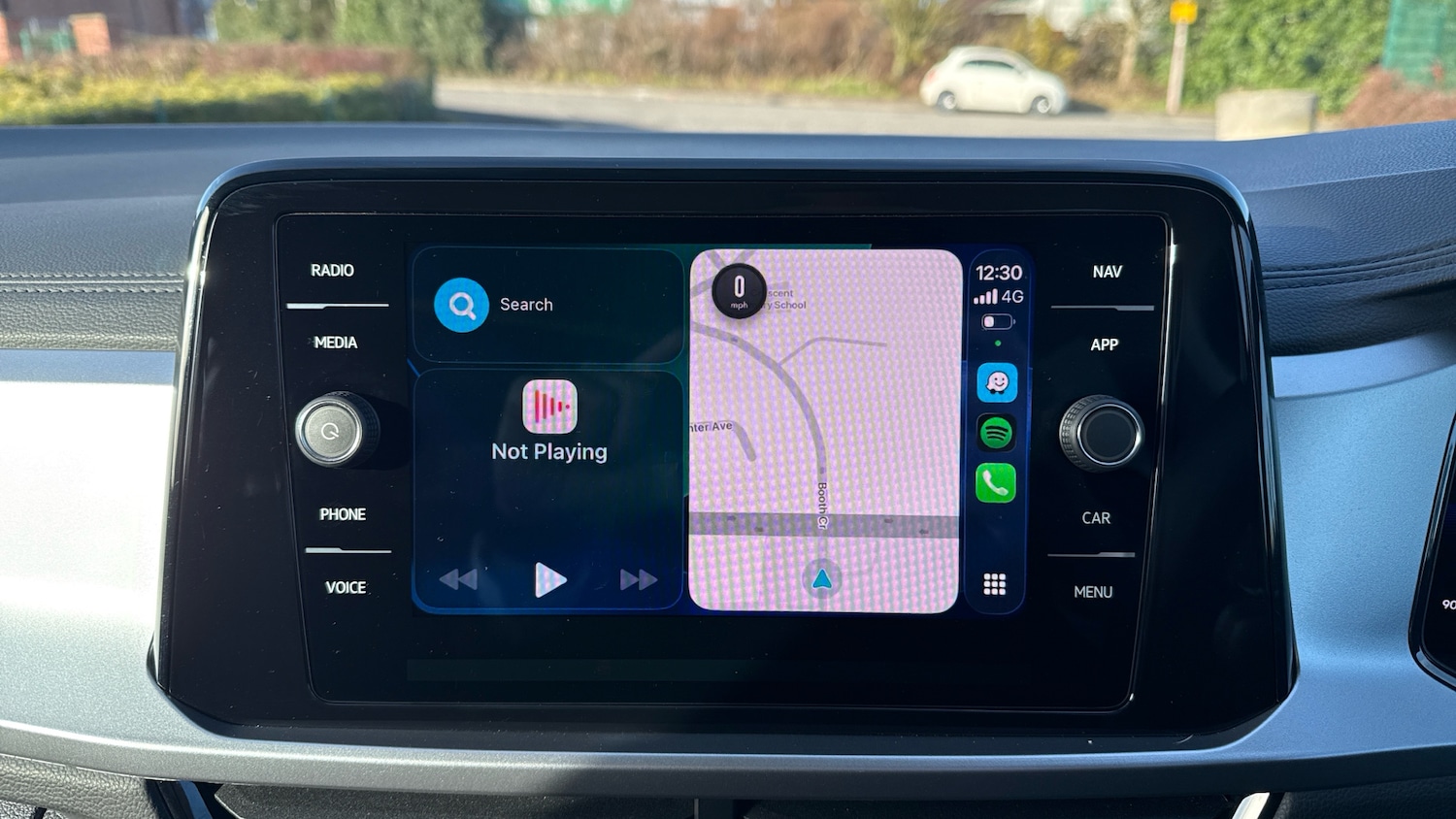 Used Volkswagen T-Roc 2025 for sale - 77323785: Photo 12