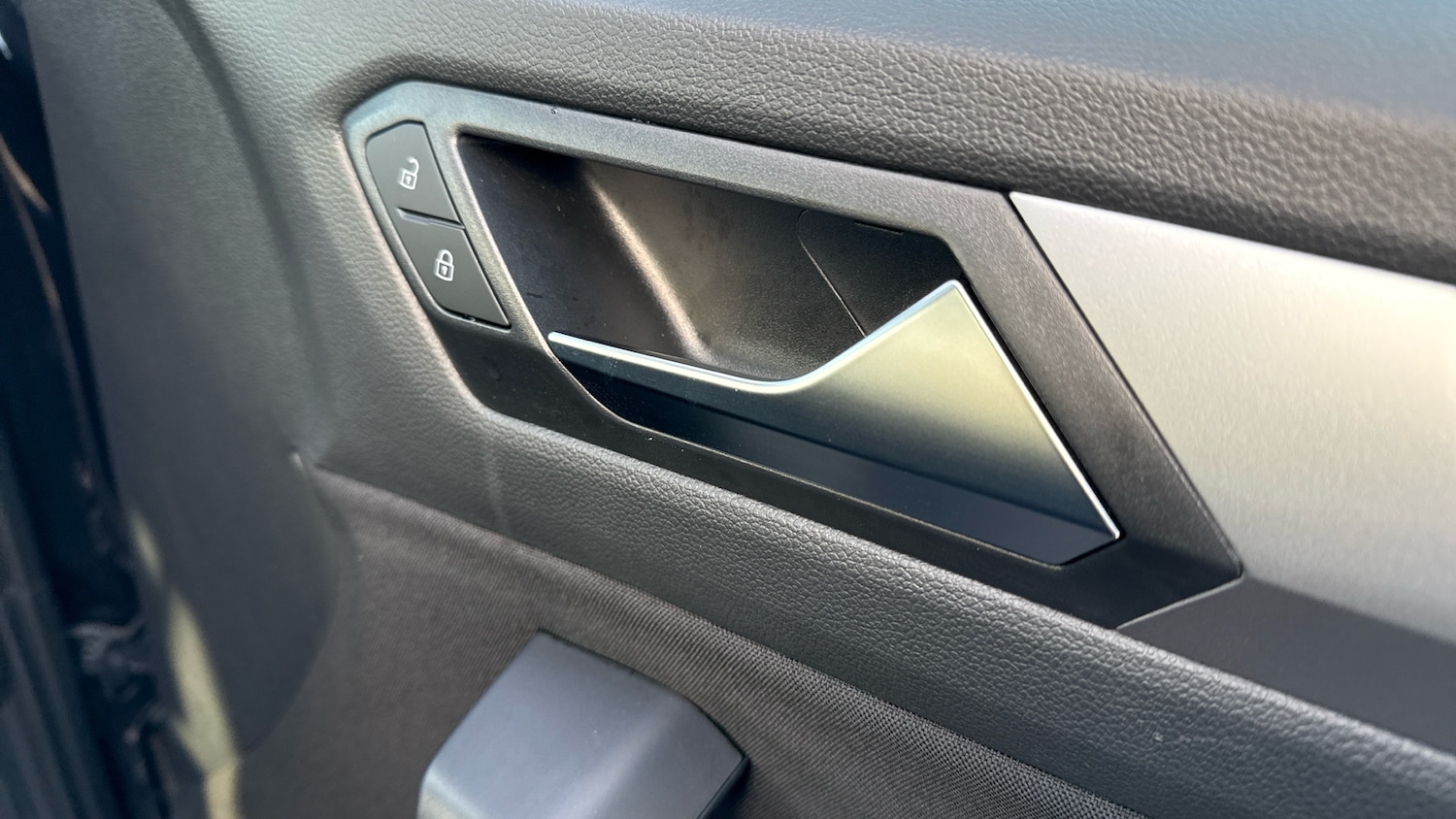 Used Volkswagen T-Roc 2025 for sale - 77323785: Photo 41