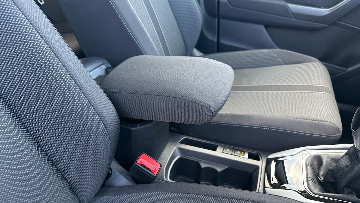 Used Volkswagen T-Roc 2025 for sale - 77323785: Photo 47