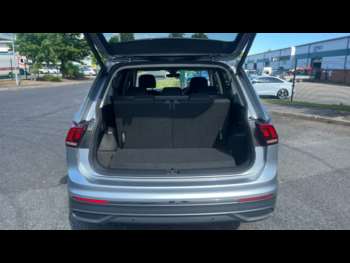 Used Volkswagen Tiguan Allspace 2023 for sale - 74879004: Photo