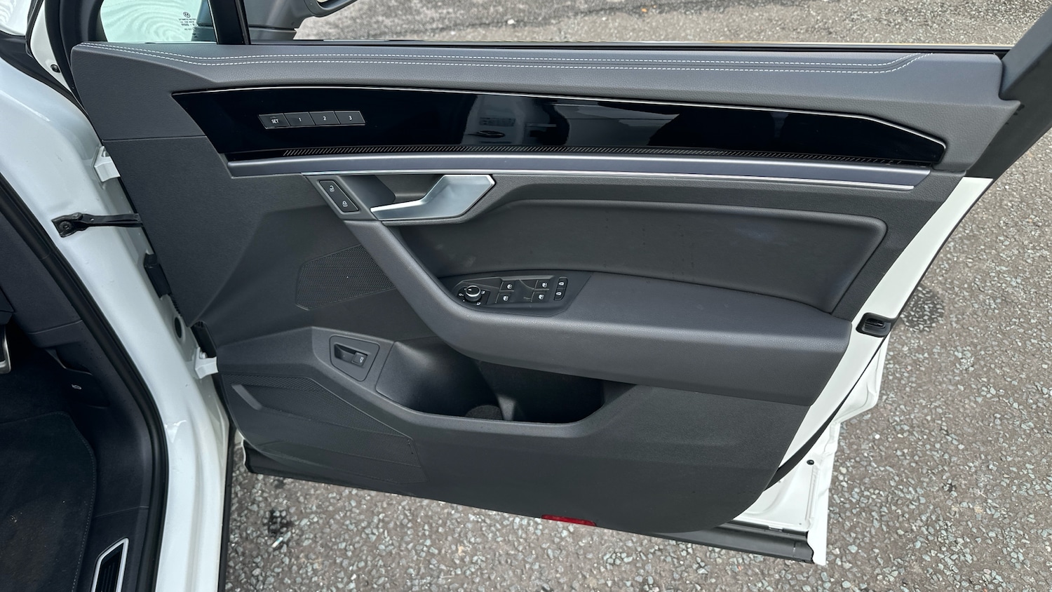 Used Volkswagen Touareg 2025 for sale - 77435619: Photo 19