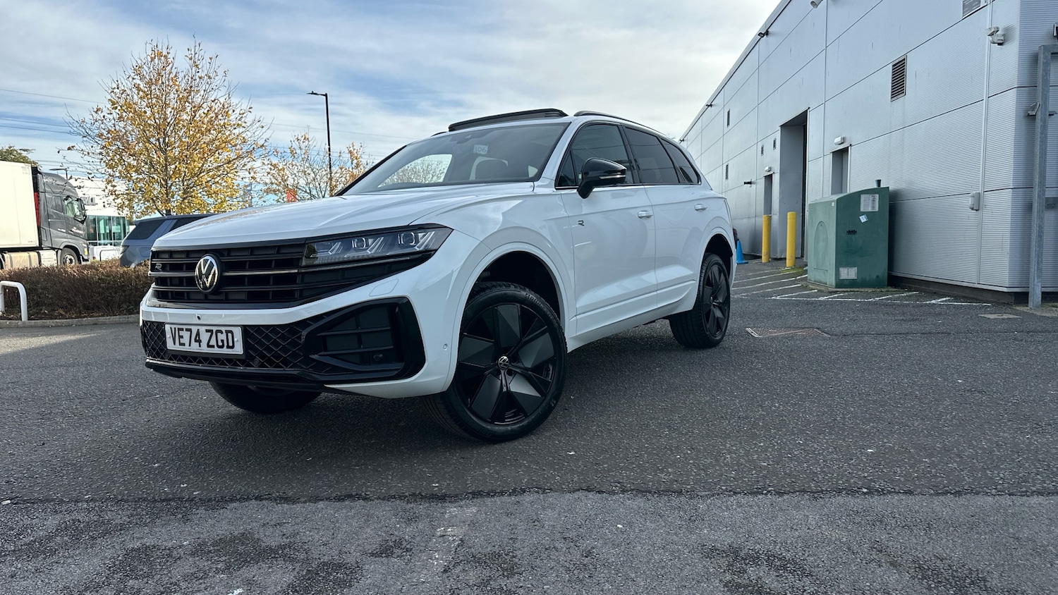 Used Volkswagen Touareg 2025 for sale - 77435619: Photo 36