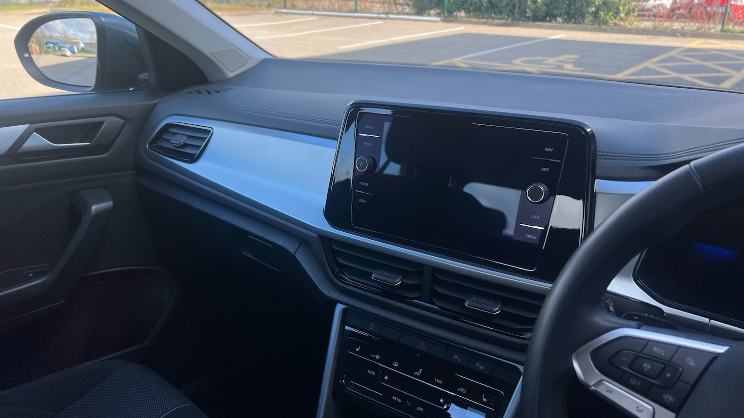 Used Volkswagen T-Roc 2023 for sale - 78094916: Photo 14