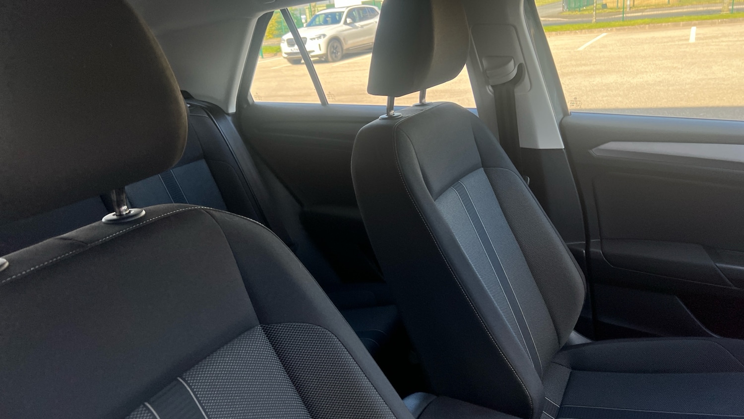 Used Volkswagen T-Roc 2023 for sale - 78094916: Photo 33