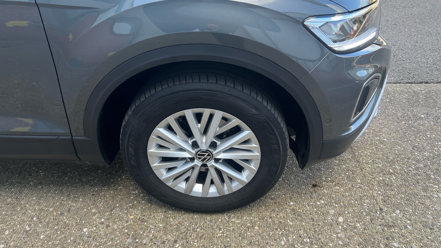 Used Volkswagen T-Roc 2023 for sale - 78094916: Photo 42