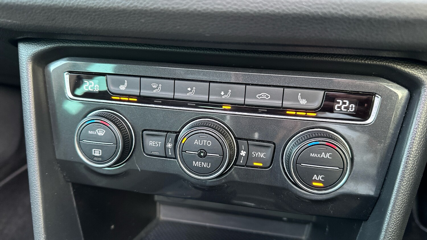 Used Volkswagen Tiguan 2018 for sale - 77776173: Photo 25