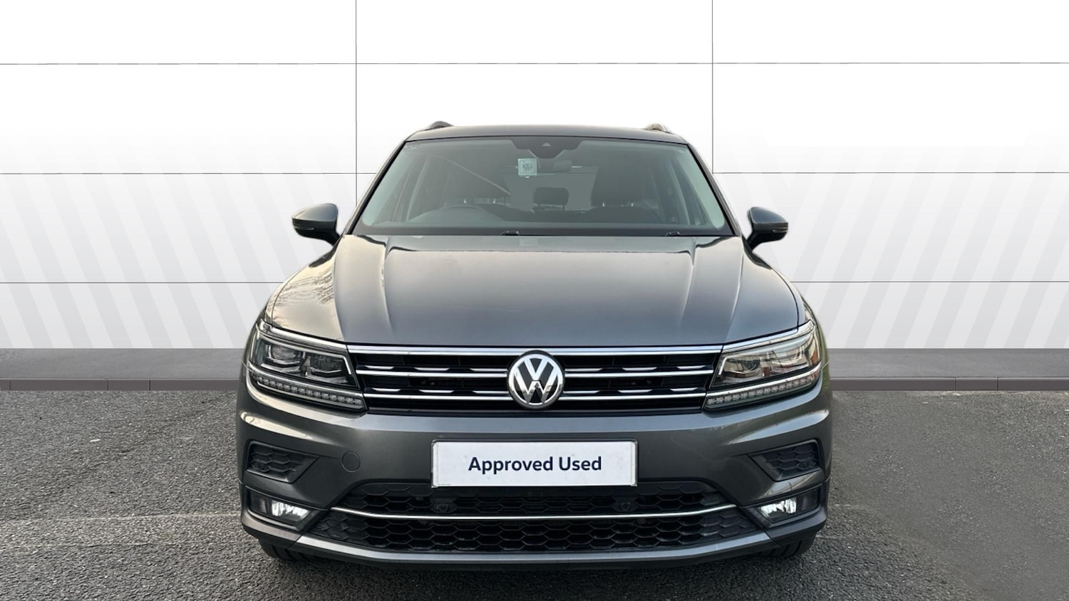 Used Volkswagen Tiguan 2018 for sale - 77776173: Photo 3