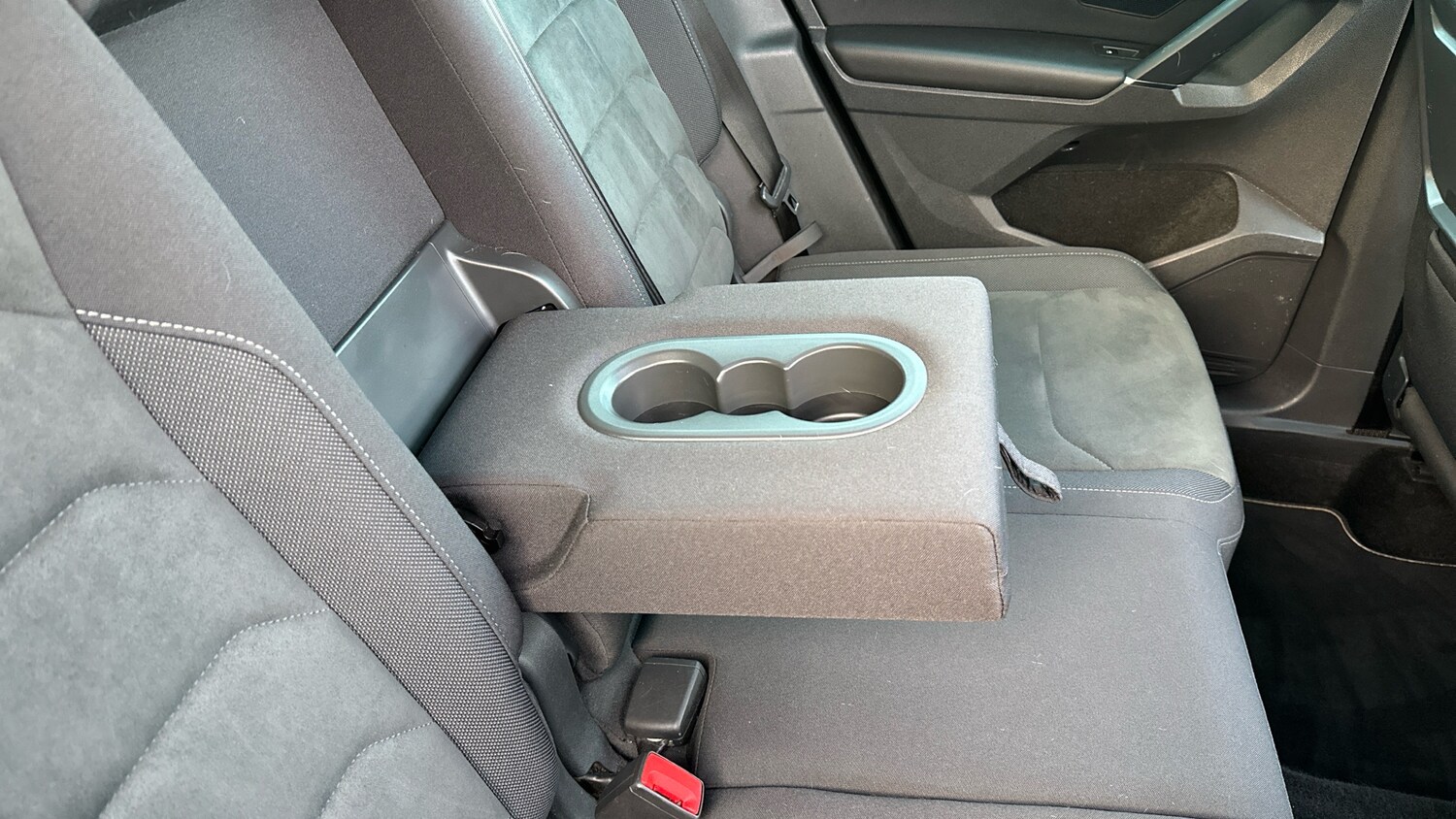 Used Volkswagen Tiguan 2018 for sale - 77776173: Photo 37