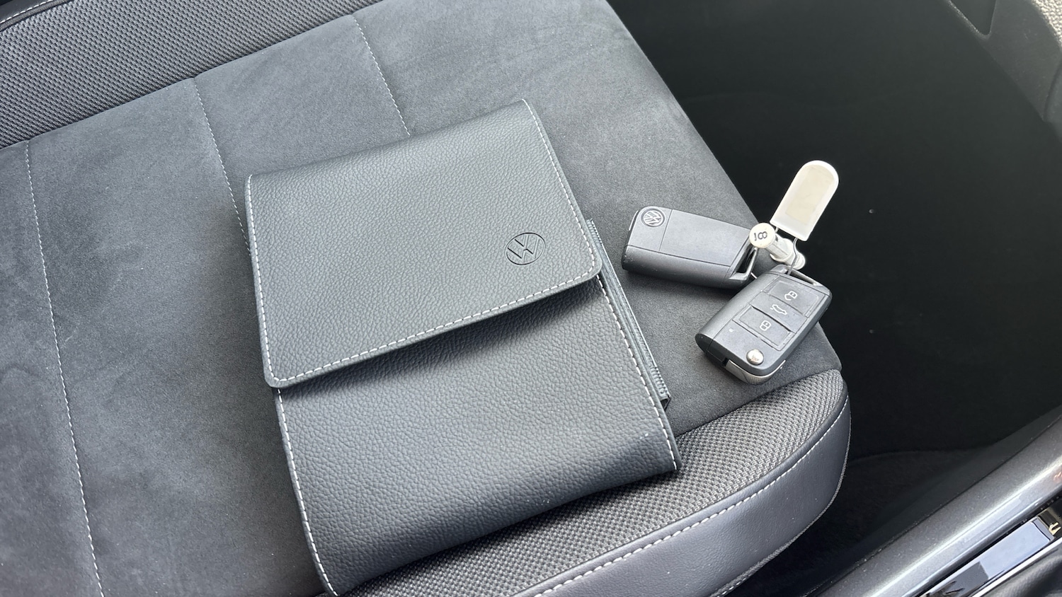 Used Volkswagen T-Roc 2023 for sale - 76649922: Photo 19