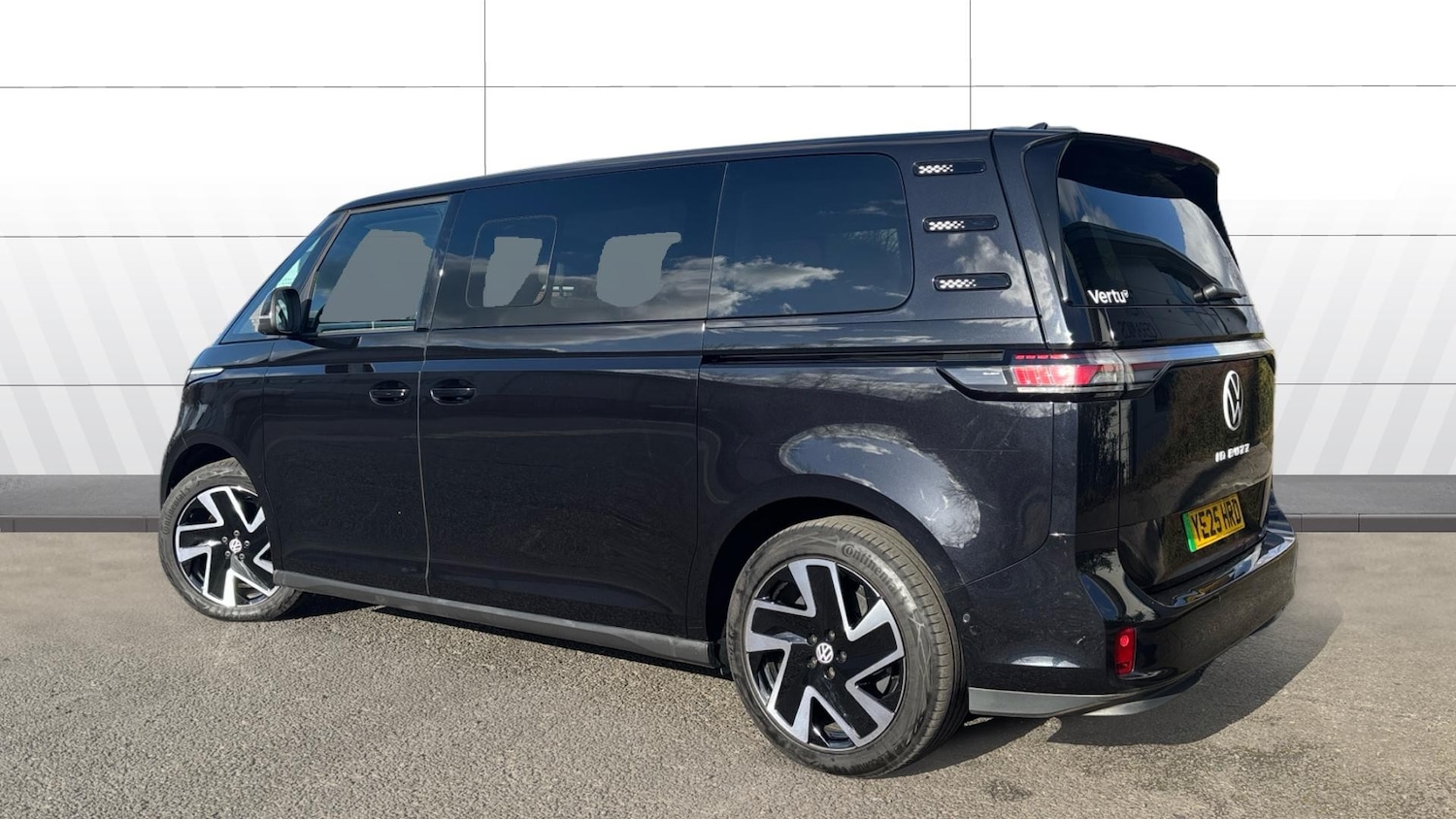 Used Volkswagen ID.Buzz 2025 for sale - 77851170: Photo 2