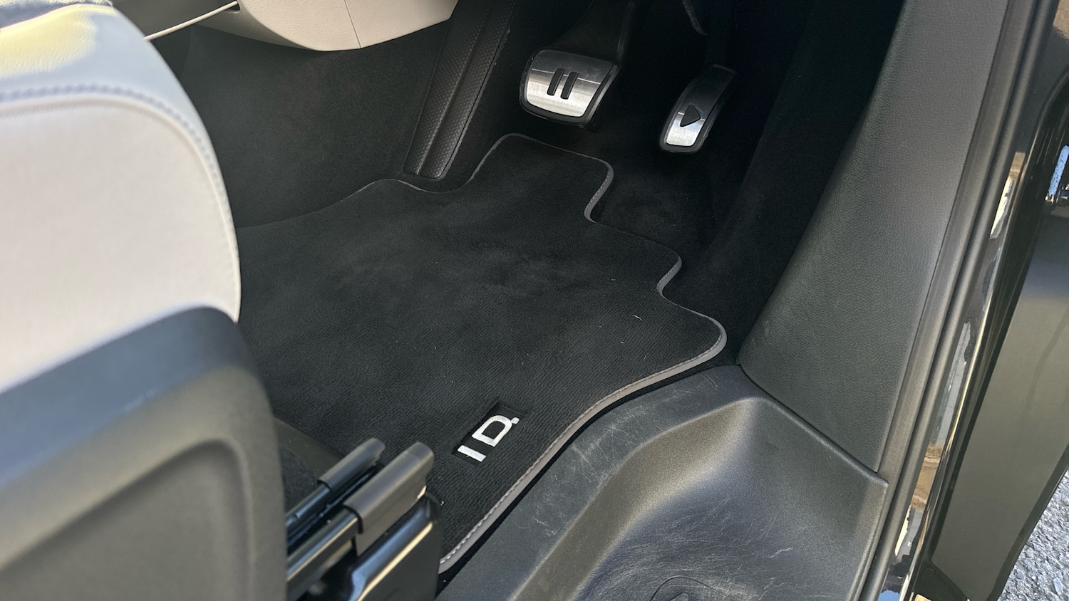 Used Volkswagen ID.Buzz 2025 for sale - 77851170: Photo 40