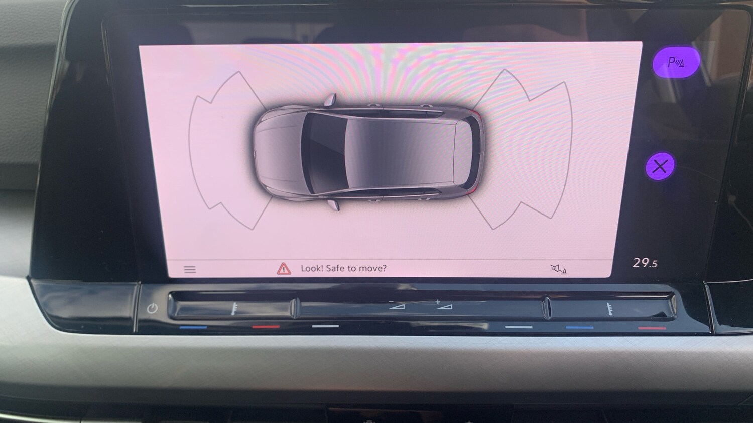 Used Volkswagen Golf 2023 for sale - 76207667: Photo 42