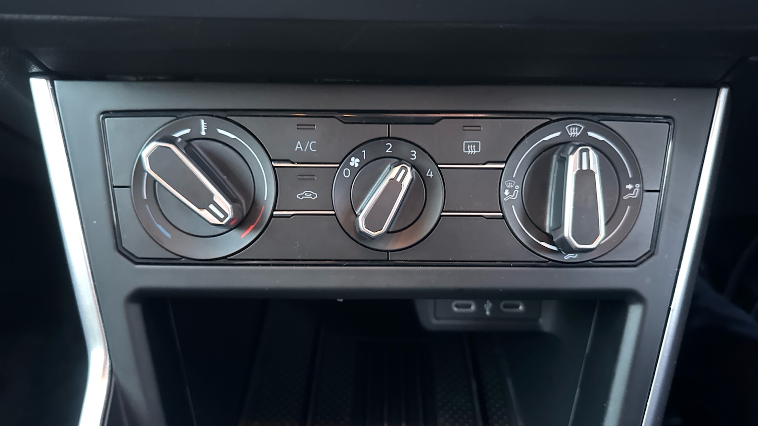 Used Volkswagen Polo 2025 for sale - 76101977: Photo 34