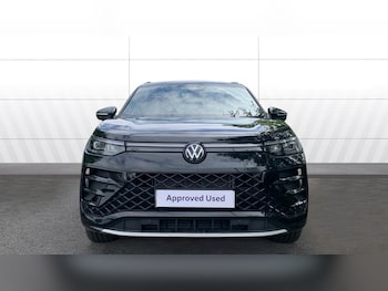 Used Volkswagen Touran 2025 for sale - 78941314: Photo