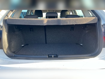 Used Volkswagen Polo 2019 for sale - 77085403: Photo